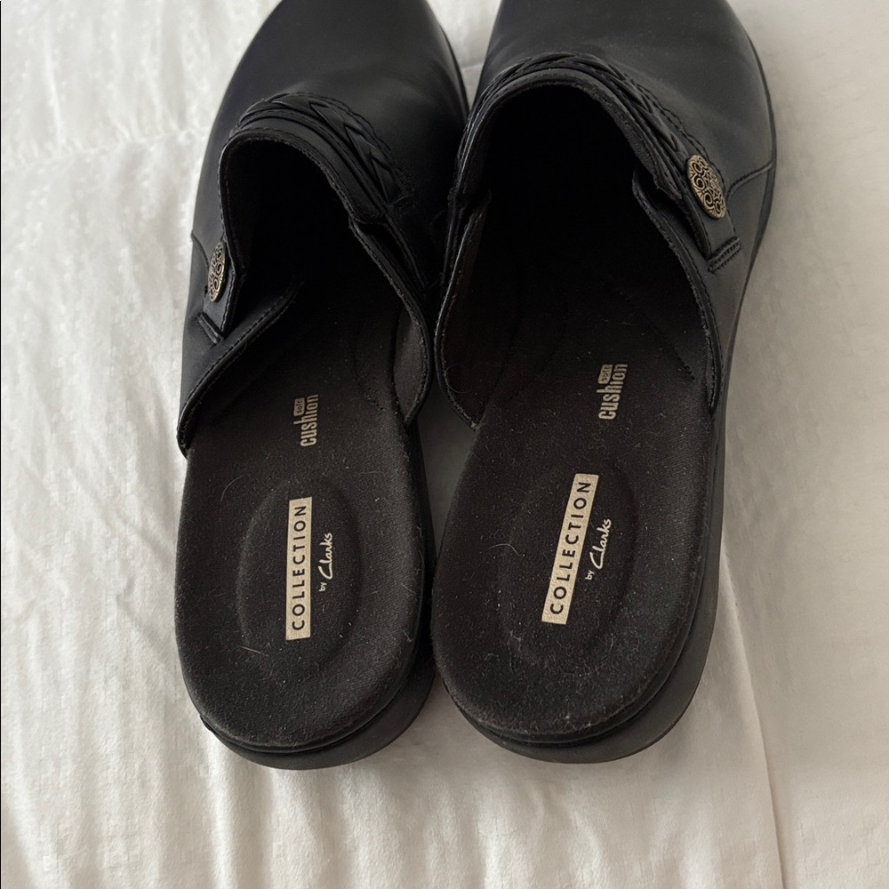 Clark’s Black Shoes - Picture 3 of 7